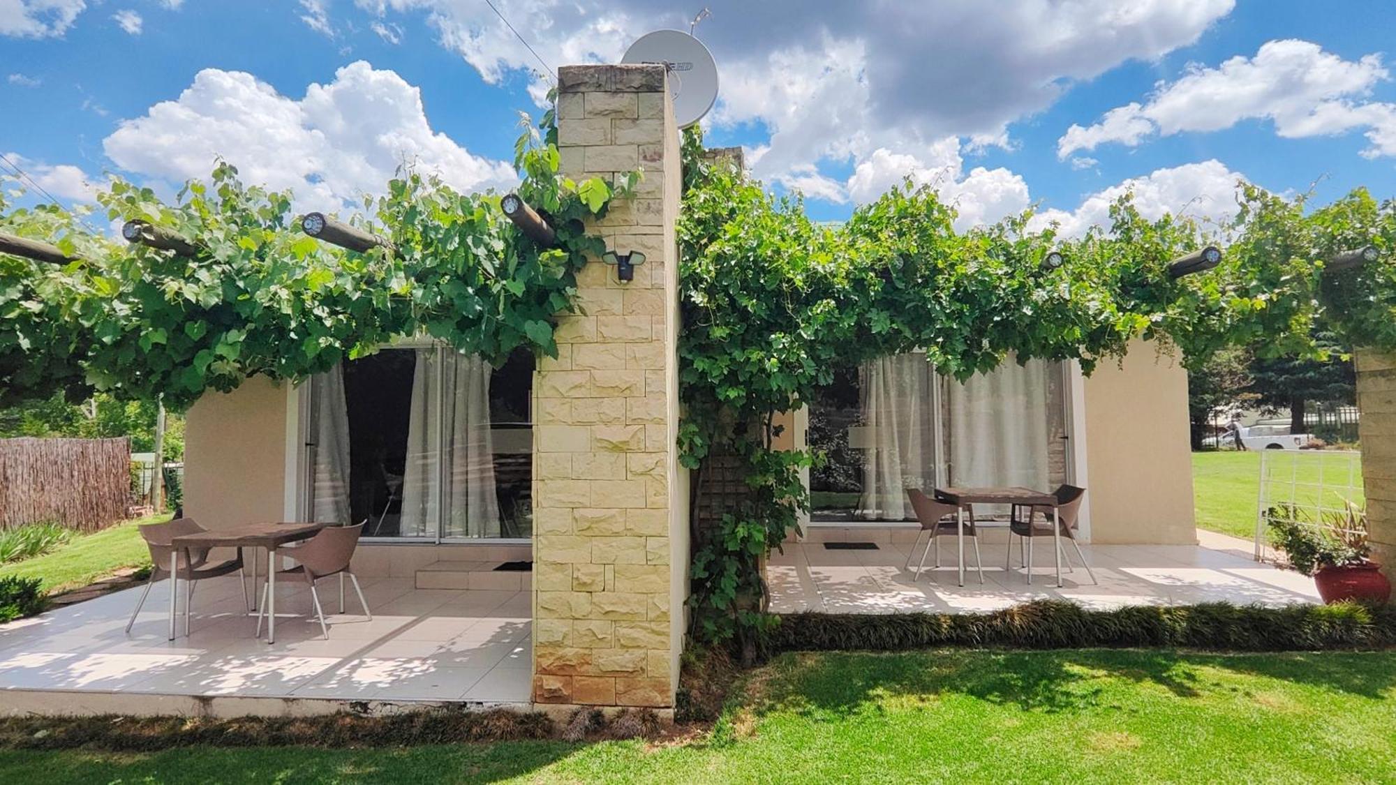 Amber Selfcatering * Clarens
